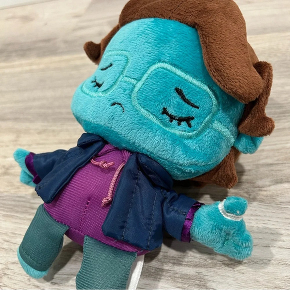 Netflix Stranger Things Loot Crate Exclusive Upside Down Dead Barb 8” Plush Toy - Picture 7 of 7